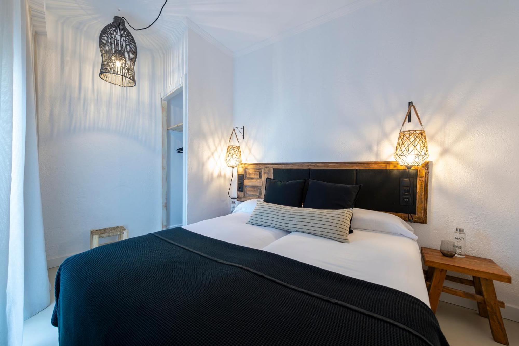 Hostal Boutique Es Menut Tossa de Mar Zewnętrze zdjęcie