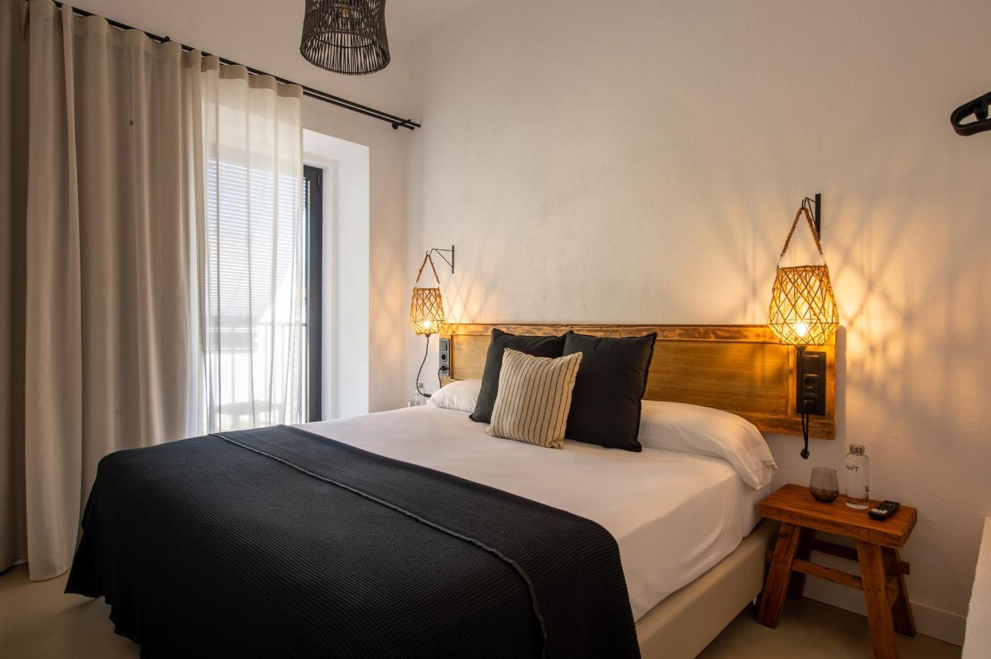 Hostal Boutique Es Menut Tossa de Mar Zewnętrze zdjęcie