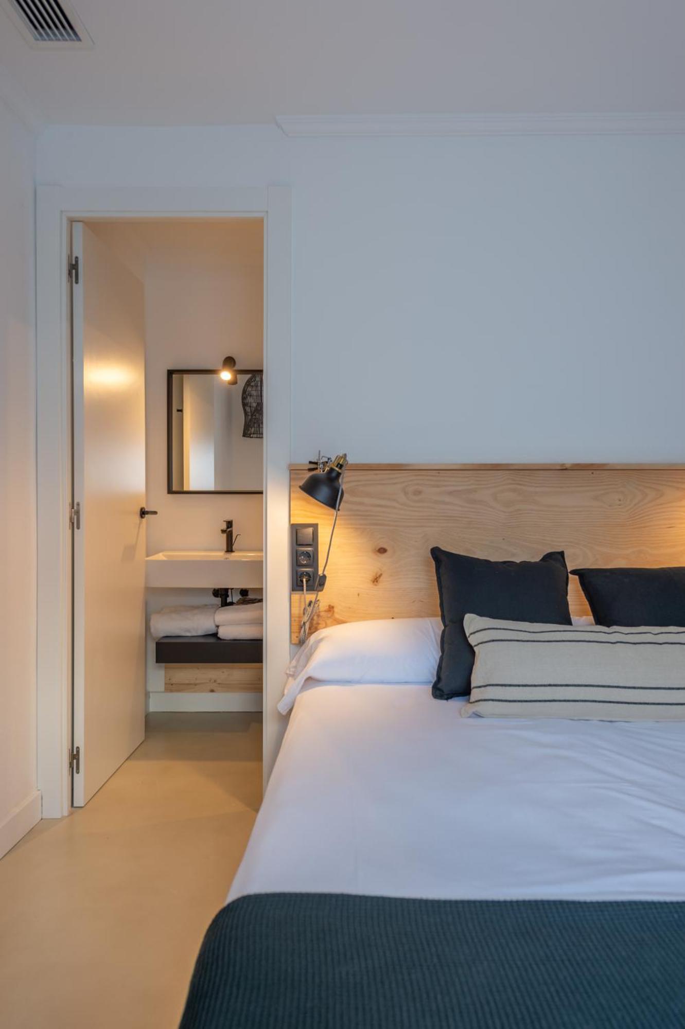 Hostal Boutique Es Menut Tossa de Mar Zewnętrze zdjęcie