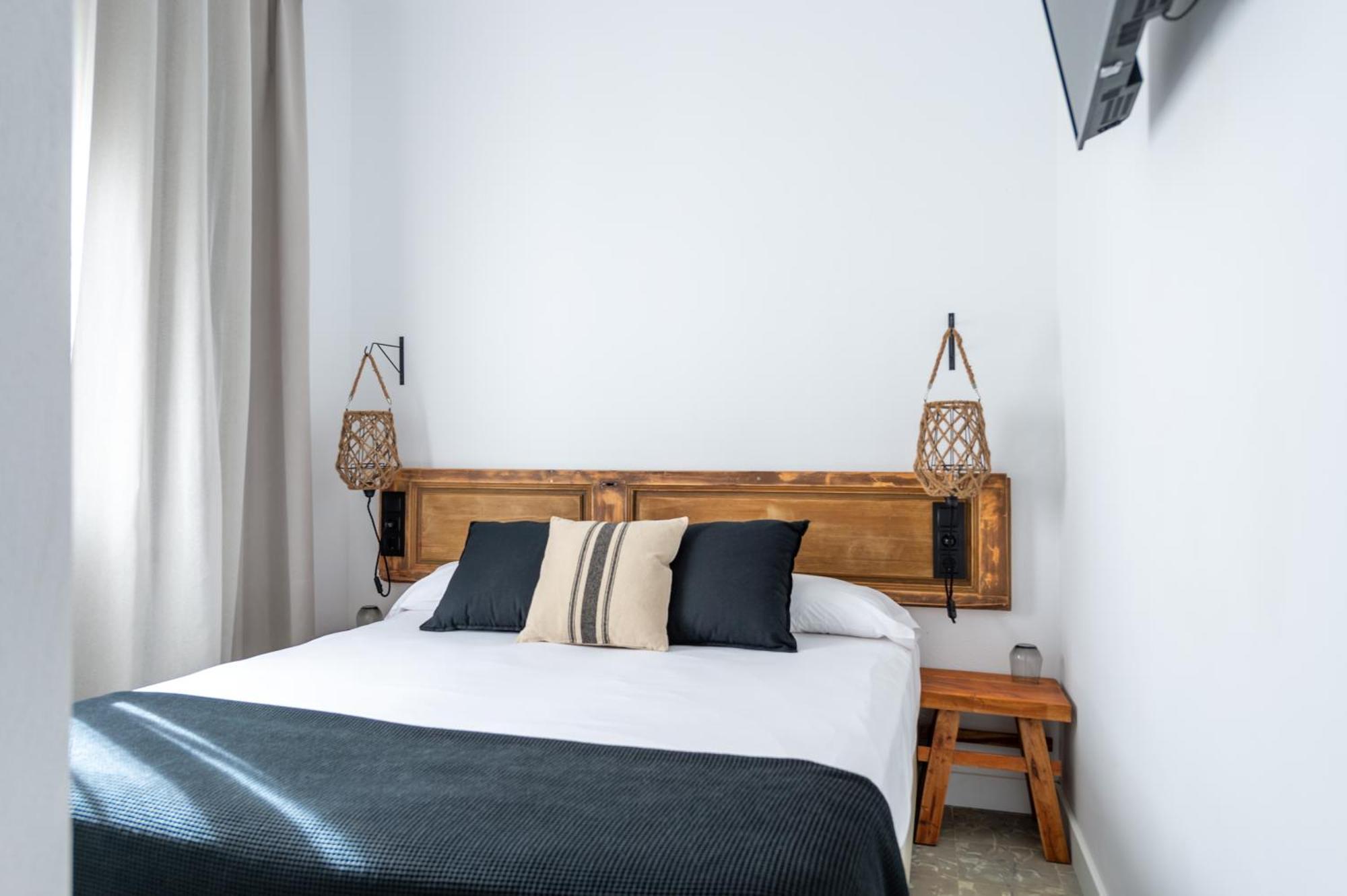 Hostal Boutique Es Menut Tossa de Mar Zewnętrze zdjęcie