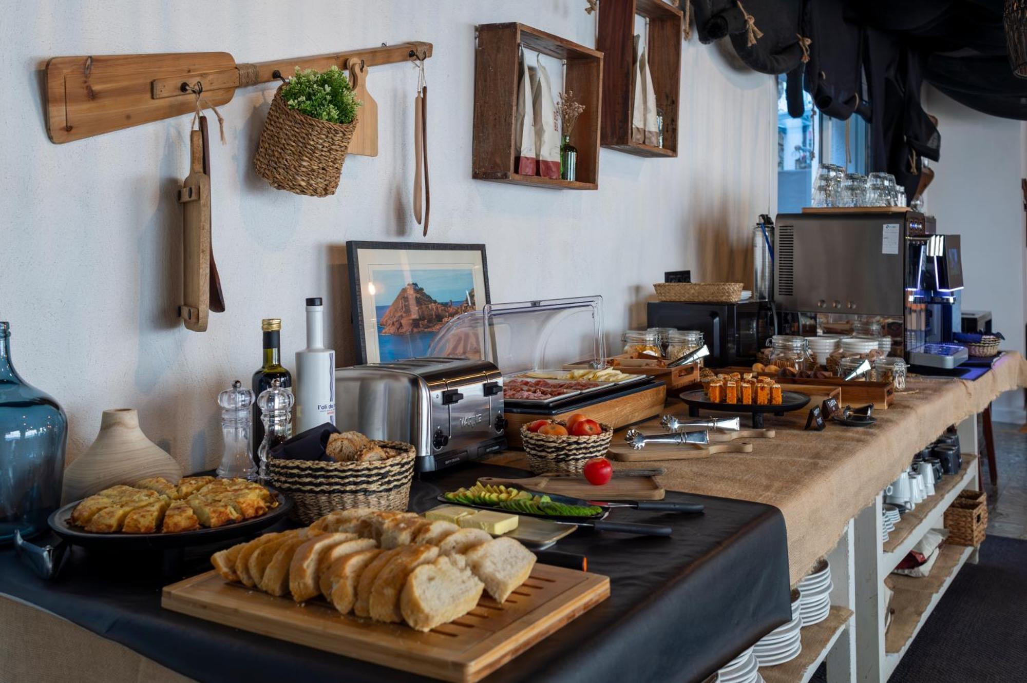Hostal Boutique Es Menut Tossa de Mar Zewnętrze zdjęcie